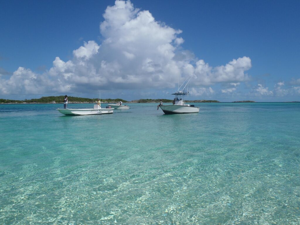 excursion en bateau Bahamas eau turquoise